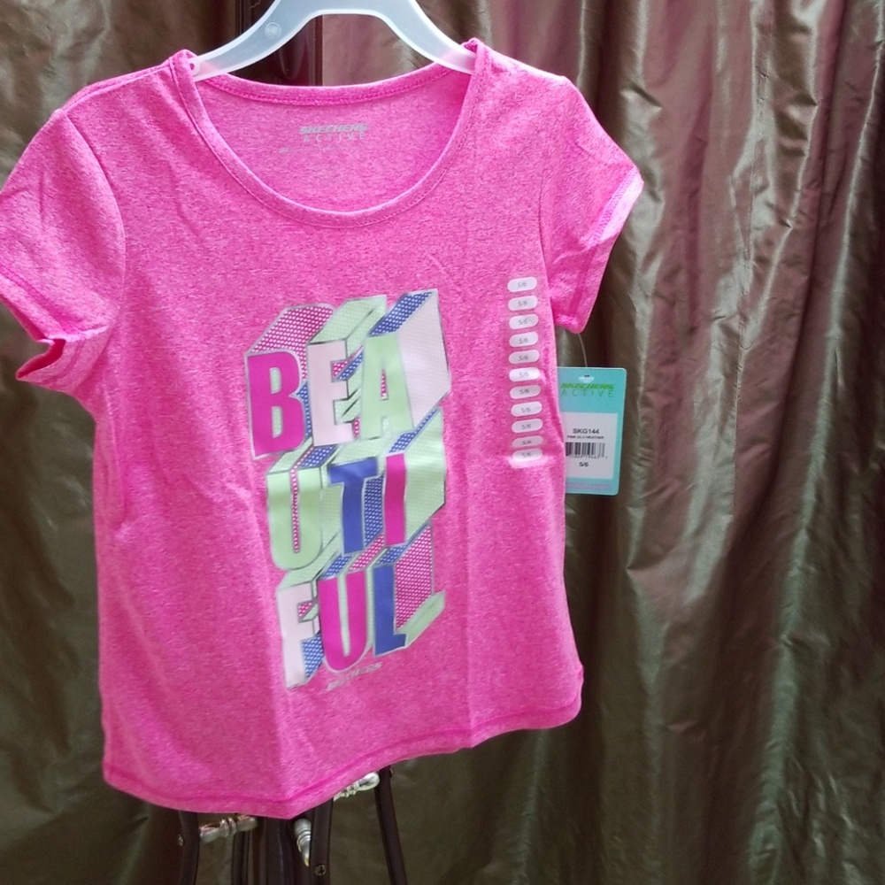 Girls Skechers pink tshirt